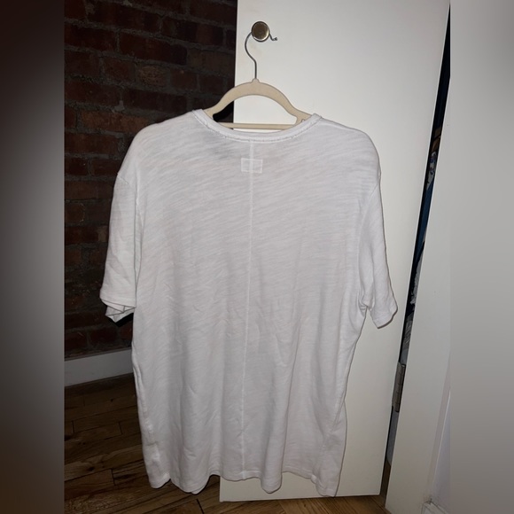 Rag & Bone Size XL White T Shirt! Lightly worn. - Picture 3 of 4